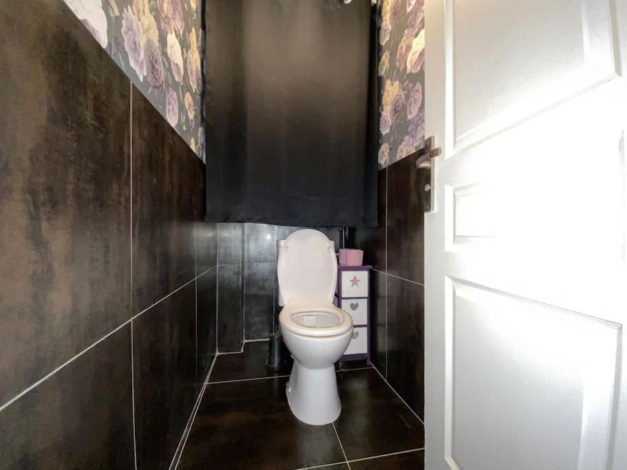 L'Appartement Jebari - Esprit Loft Carcassonne Proche Cite Medieval Et Aeroport Luaran gambar